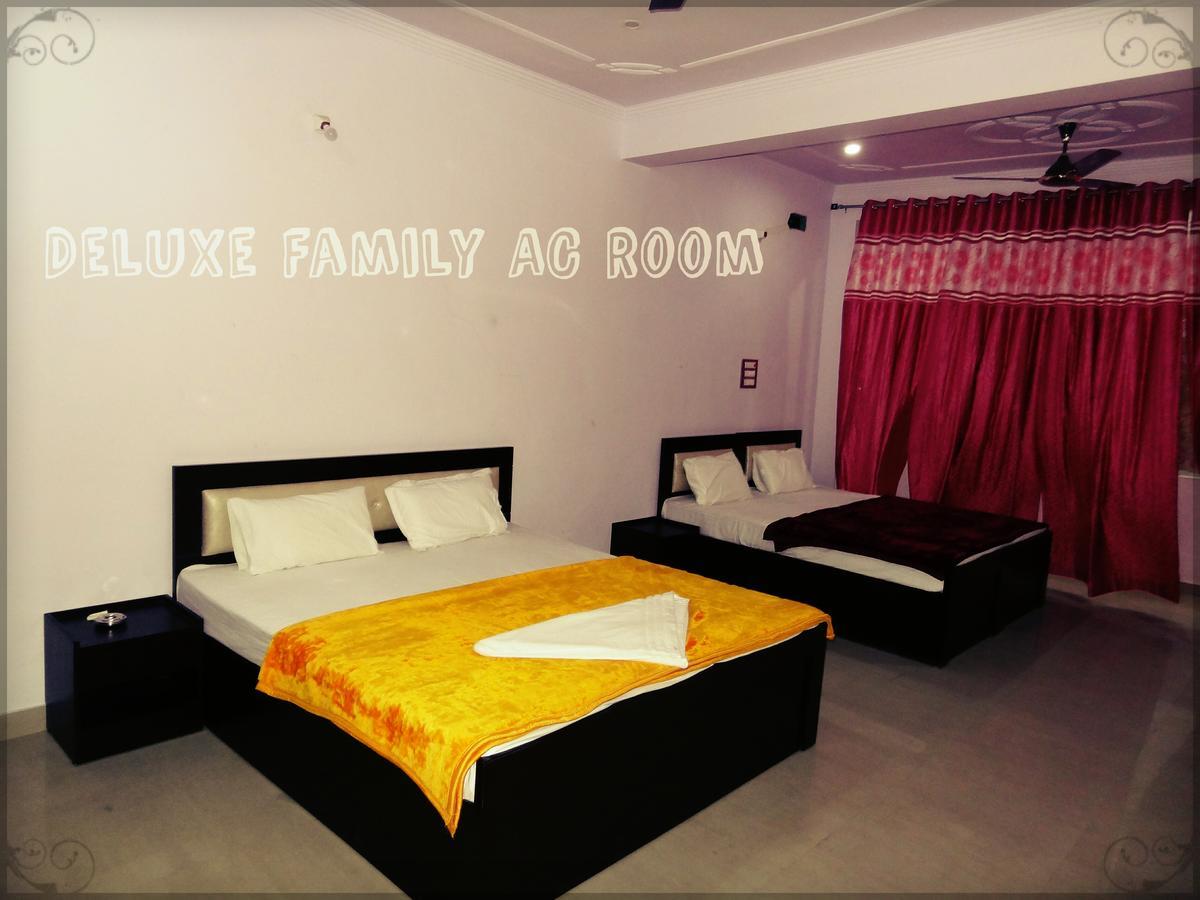 The Royal Hotel Chhatarpur Экстерьер фото